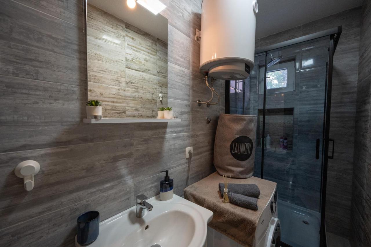 Hedonist Apartment Sibenik Luaran gambar
