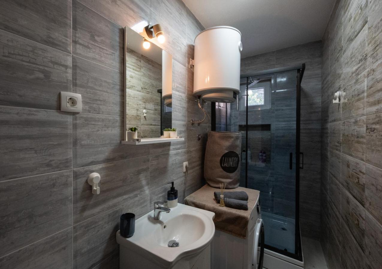 Hedonist Apartment Sibenik Luaran gambar